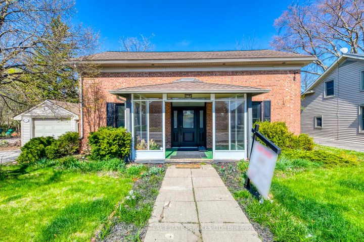 Photo 1 at 317 Queen Street S, Streetsville, Mississauga