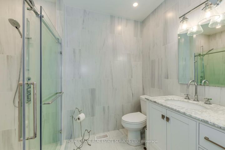 Photo 7 at 317 Queen Street S, Streetsville, Mississauga