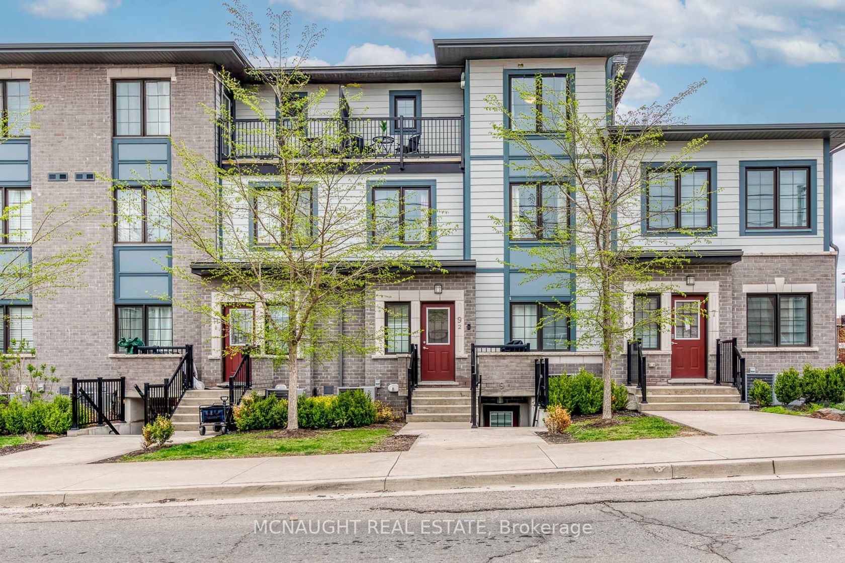 2 - 9 Forbes Avenue, Eglinton West, Toronto 