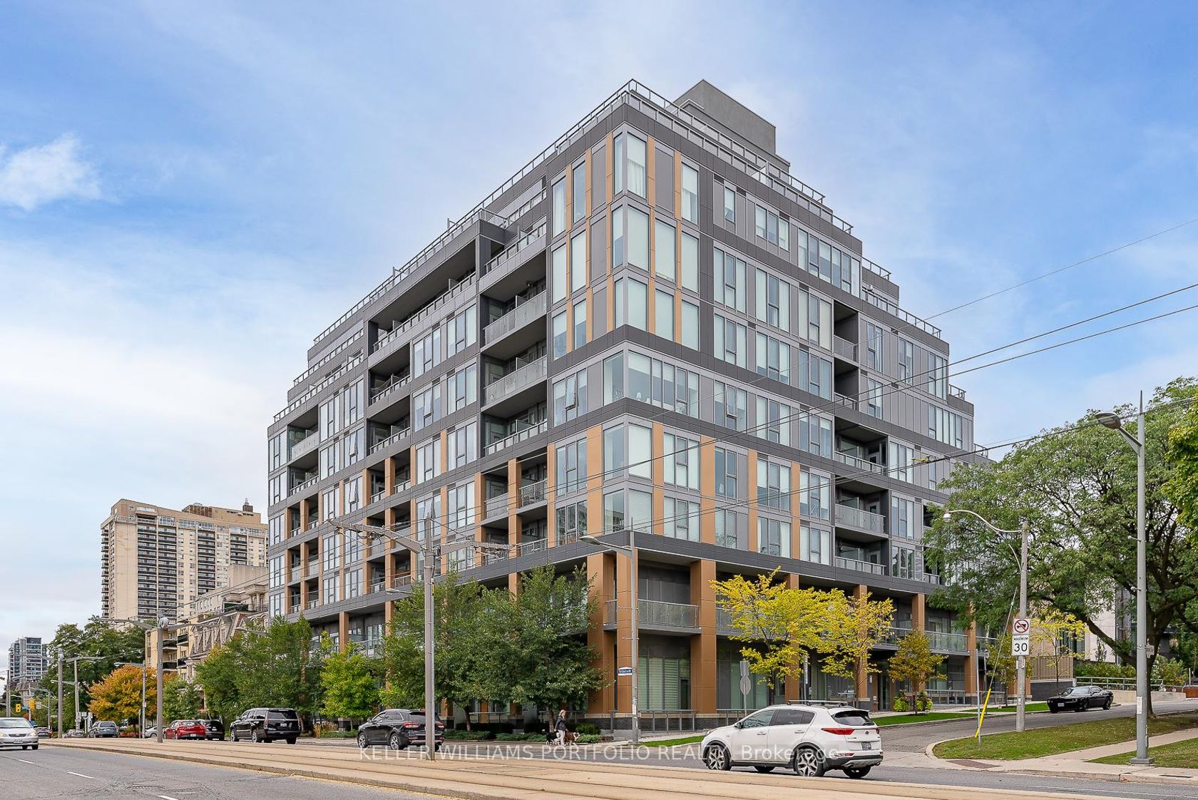 310 - 6 Parkwood Avenue, Forest Hill South, Toronto 