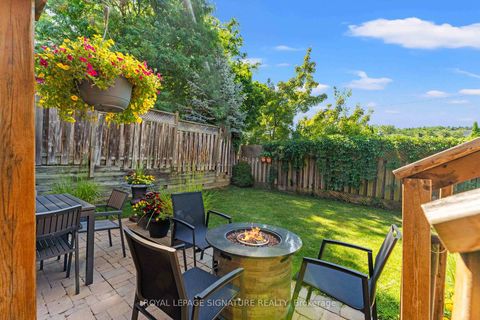 Photo 45 at 46 Marchwood Crescent, Harding, Richmond Hill