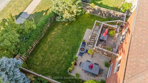 Photo 48 at 46 Marchwood Crescent, Harding, Richmond Hill