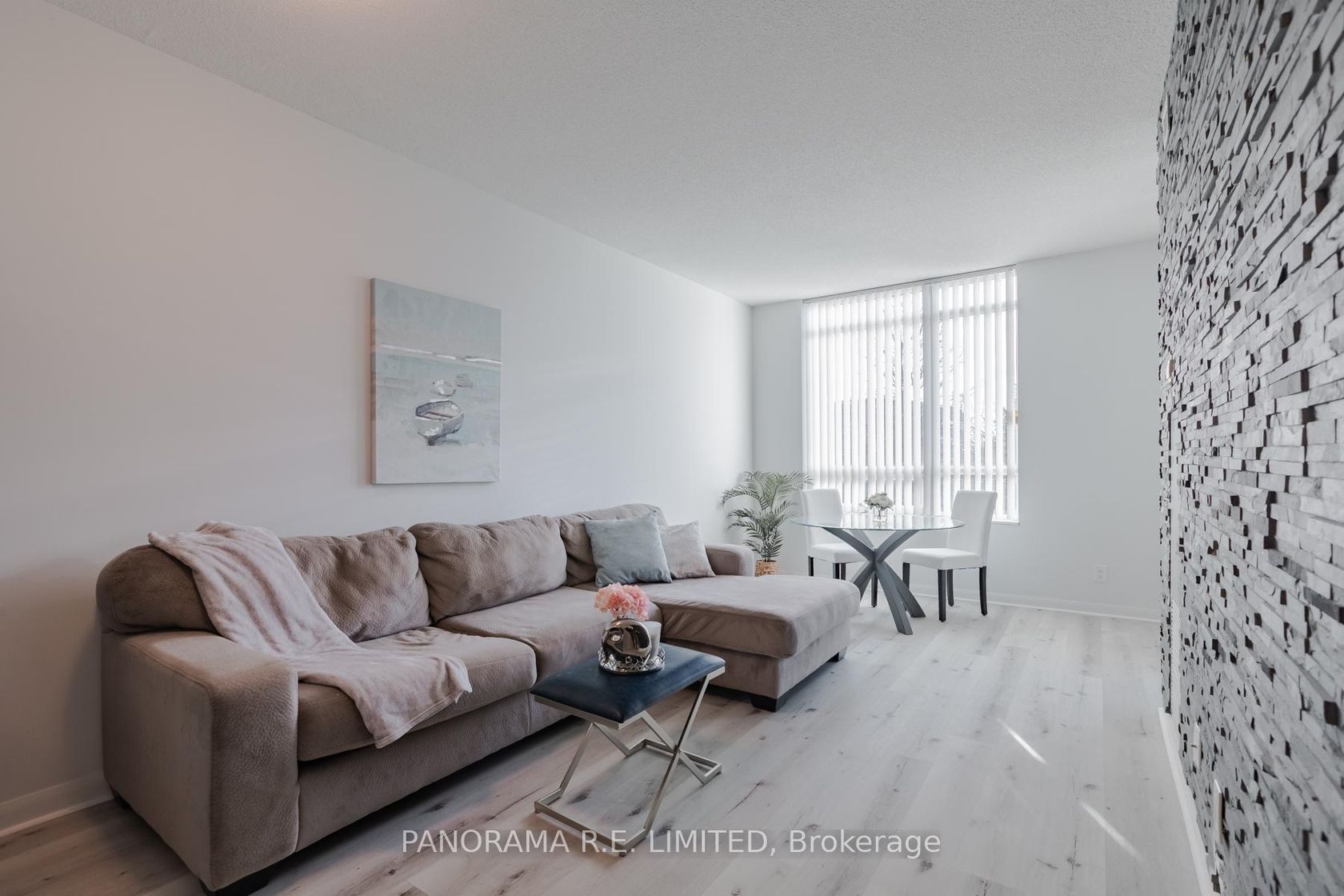 207 - 235 Sherway Gardens Road, City Centre West, Toronto 