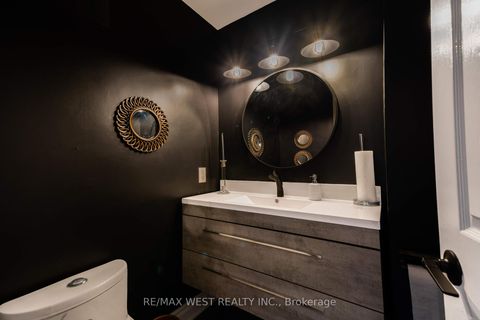 Photo 15 at 62 Briardale Place, Aurora Highlands, Aurora