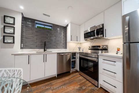 Photo 41 at 62 Briardale Place, Aurora Highlands, Aurora
