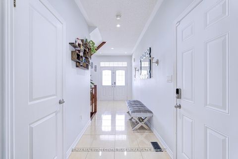 Photo 7 at 40 Killington Avenue, Kleinburg, Vaughan