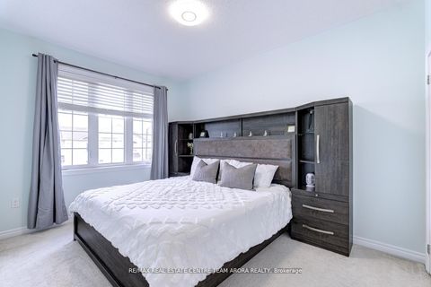Photo 31 at 40 Killington Avenue, Kleinburg, Vaughan