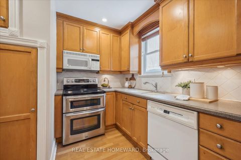 Photo 9 at 51 Edgecombe Avenue, Nortown, Toronto