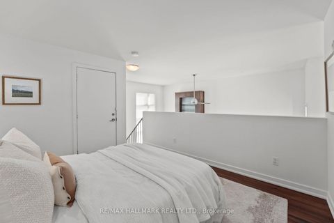 Photo 19 at 302 - 21 Earl Street, North St. James Town, Toronto