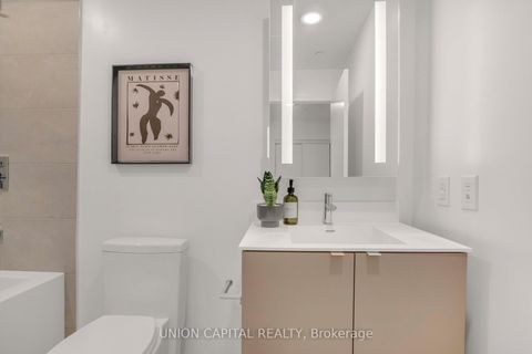 Photo 2 at 419 - 500 Dupont Street, Annex, Toronto