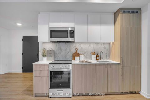 Photo 5 at 419 - 500 Dupont Street, Annex, Toronto