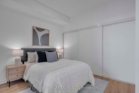 Photo 9 at 419 - 500 Dupont Street, Annex, Toronto