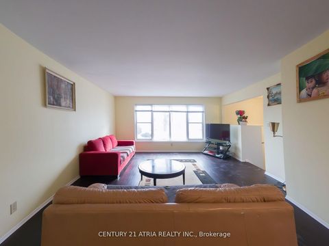 Photo 11 at 96 Invergordon Avenue E, Malvern West, Toronto