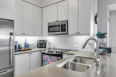 Photo 13 at 1104 - 25 Fontenay Court, Humber Valley, Toronto