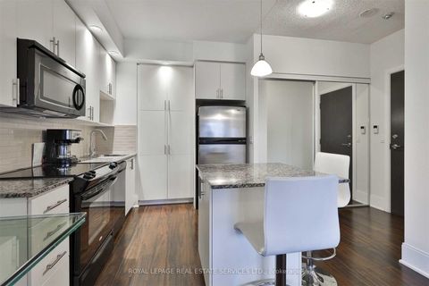 Photo 2 at 412 - 181 Wynford Drive, Don Mills, Toronto