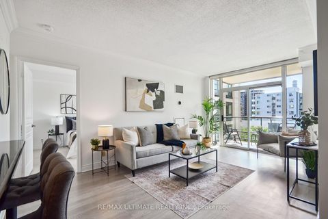 Photo 2 at 611 - 10 Delisle Avenue, St. Clair, Toronto