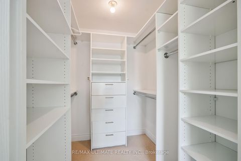 Photo 13 at 611 - 10 Delisle Avenue, St. Clair, Toronto