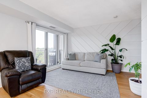 Photo 3 at 1002 - 2088 Lawrence Avenue W, Weston, Toronto