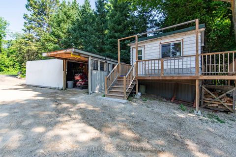 Photo 3 at 8355 County 9 Road, Rural Clearview, Clearview