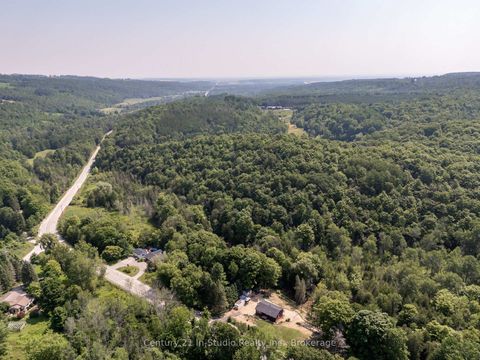 Photo 11 at 8355 County 9 Road, Rural Clearview, Clearview