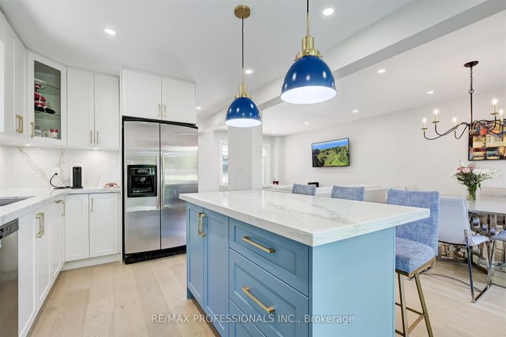 Photo 19 at 3089 Olympus Mews, Meadowvale, Mississauga