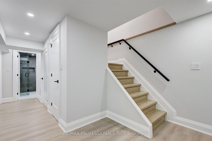 Photo 29 at 3089 Olympus Mews, Meadowvale, Mississauga