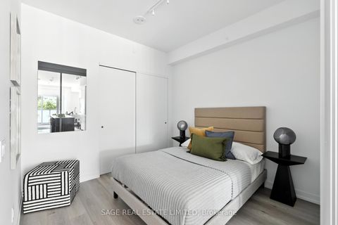 Photo 11 at 310 - 863 St Clair Avenue W, Wychwood, Toronto