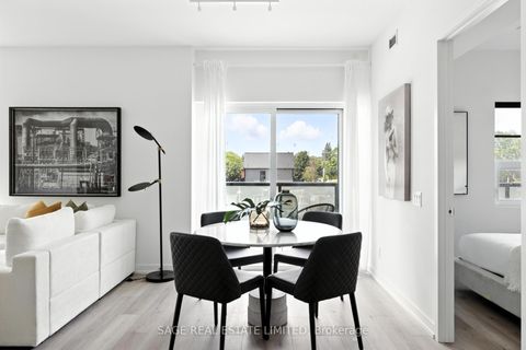 Photo 5 at 301 - 863 St Clair Avenue W, Wychwood, Toronto