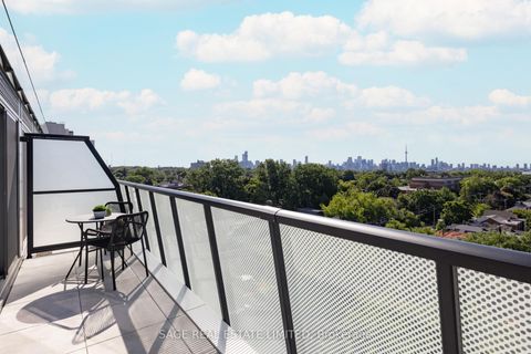 Photo 17 at 808 - 863 St Clair Avenue W, Wychwood, Toronto