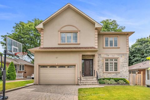 Photo 1 at 27 Caronport Crescent, Donalda, Toronto