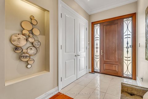 Photo 2 at 27 Caronport Crescent, Donalda, Toronto