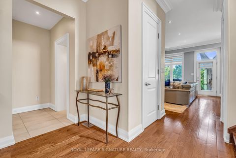 Photo 10 at 27 Caronport Crescent, Donalda, Toronto