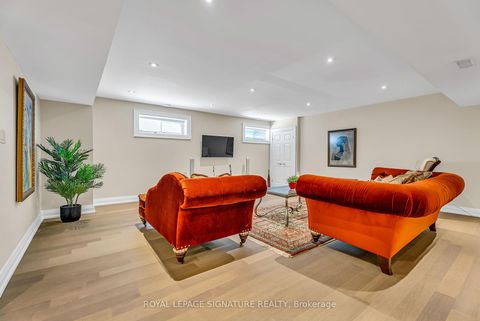 Photo 37 at 27 Caronport Crescent, Donalda, Toronto