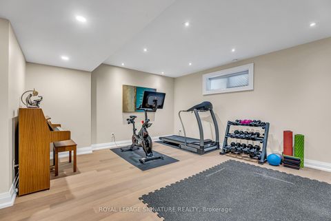 Photo 40 at 27 Caronport Crescent, Donalda, Toronto