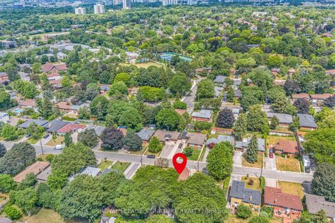 Photo 49 at 27 Caronport Crescent, Donalda, Toronto