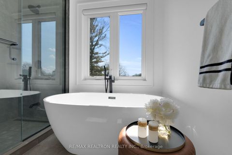 Photo 31 at 28 Ternhill Crescent, Don Mills, Toronto