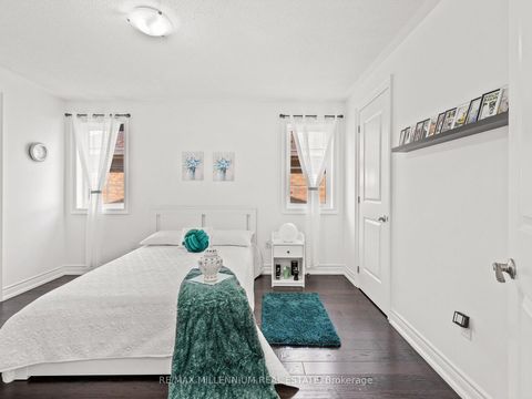 Photo 22 at 24 Black Duck Trail, Nobleton, King