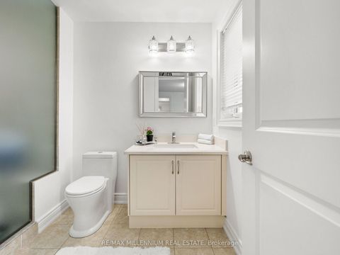 Photo 24 at 24 Black Duck Trail, Nobleton, King