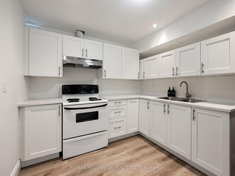 Photo 31 at 24 Black Duck Trail, Nobleton, King