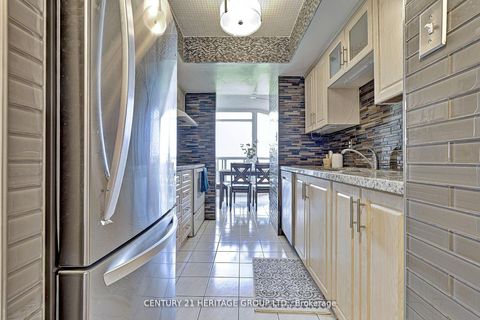 Photo 4 at 1205 - 5 Rowntree Road, Jamestown, Toronto