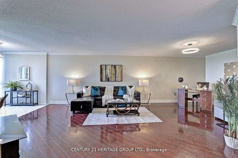 Photo 11 at 1205 - 5 Rowntree Road, Jamestown, Toronto