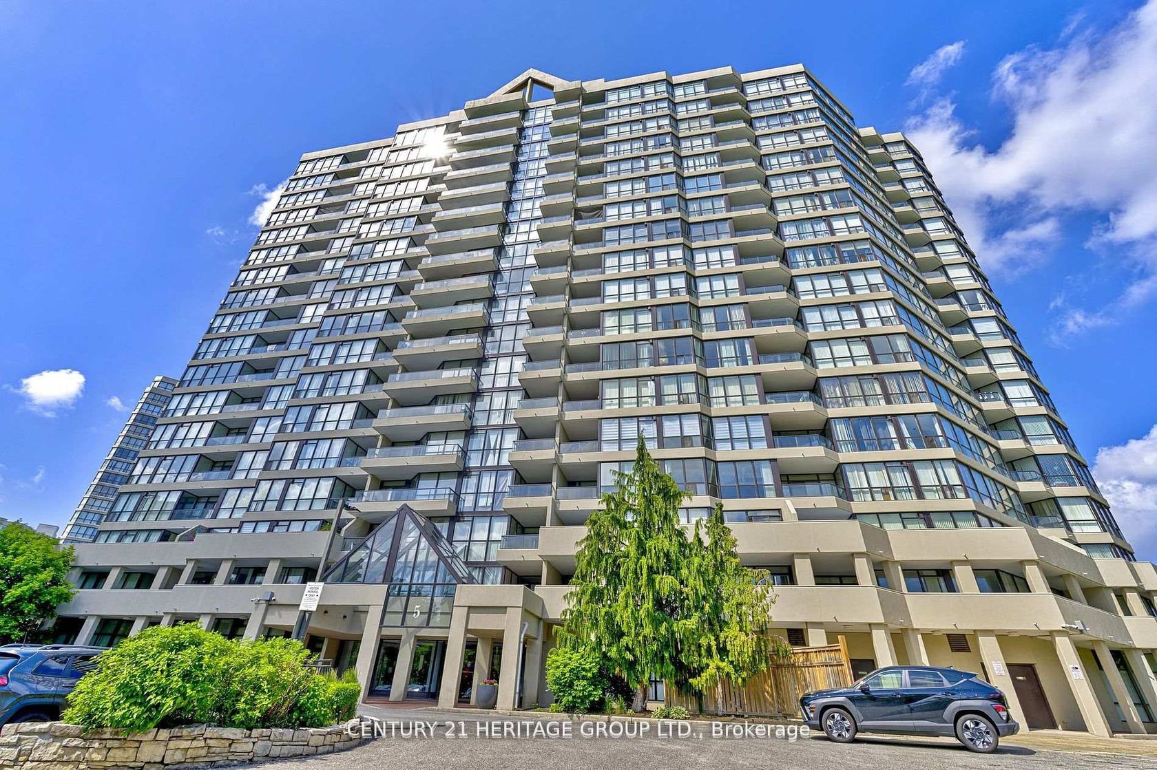 1205 - 5 Rowntree Road, Jamestown, Toronto 