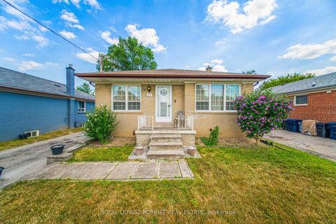 Photo 0 at 27 Hinton Road, Kipling, Toronto
