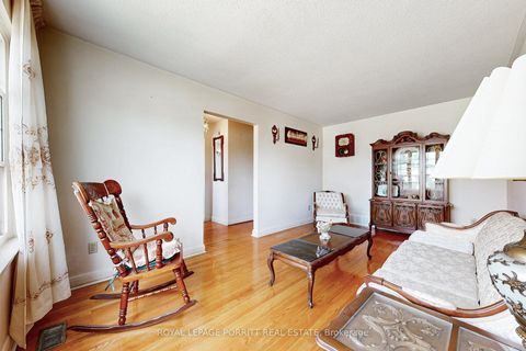 Photo 6 at 27 Hinton Road, Kipling, Toronto