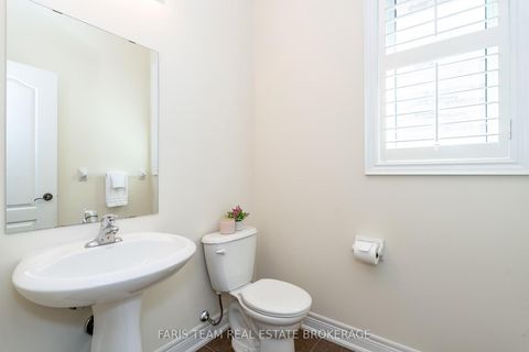 Photo 13 at 45 Via Piani Road, Vellore Village, Vaughan