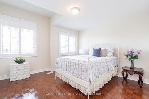 Photo 19 at 45 Via Piani Road, Vellore Village, Vaughan