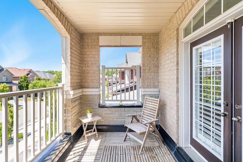 Photo 21 at 45 Via Piani Road, Vellore Village, Vaughan