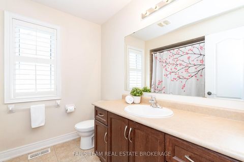 Photo 22 at 45 Via Piani Road, Vellore Village, Vaughan