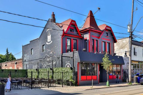 Photo 8 at 62 Elm Grove Avenue, South Parkdale, Toronto