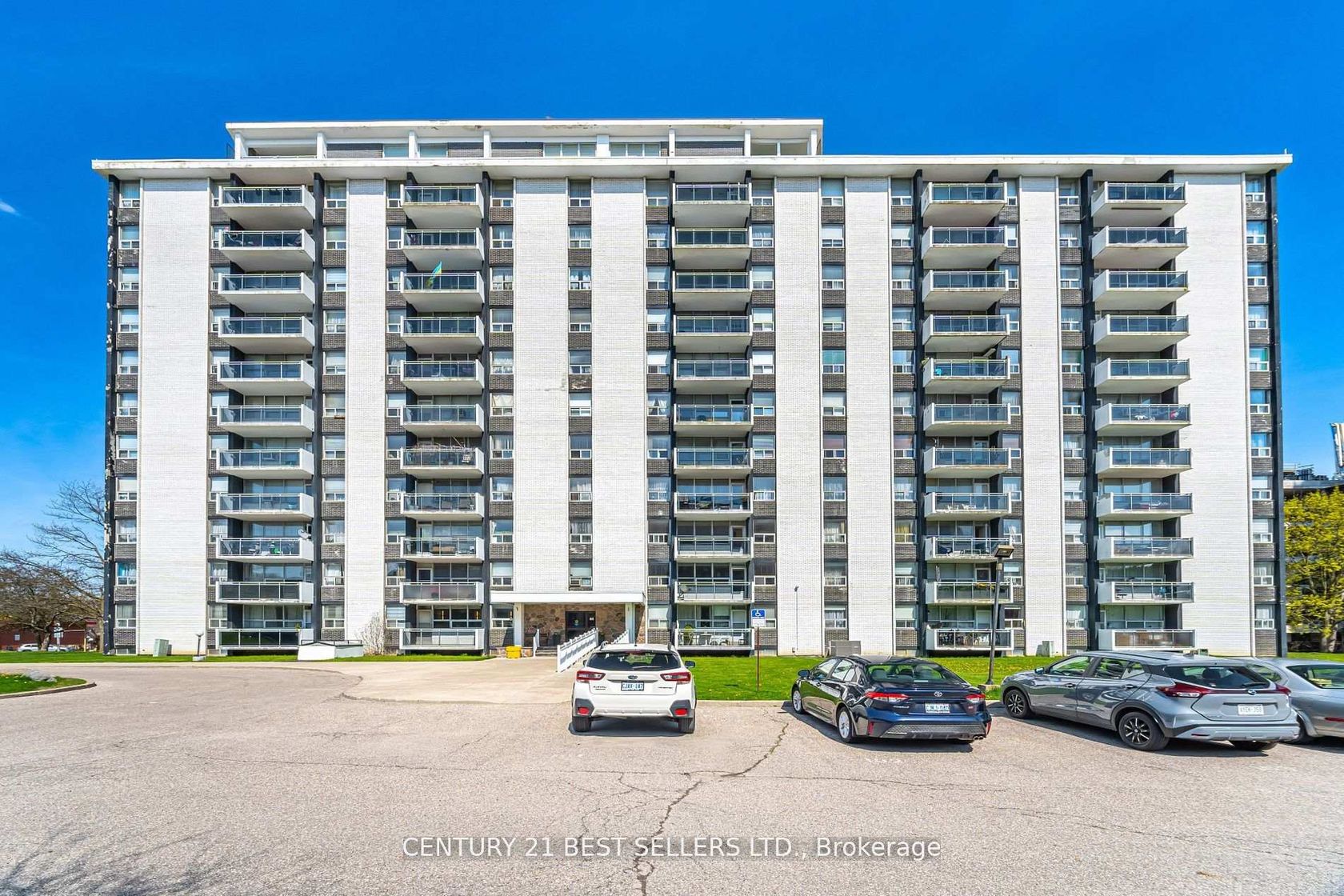 306 - 151 La Rose Avenue, Humber Heights, Toronto 